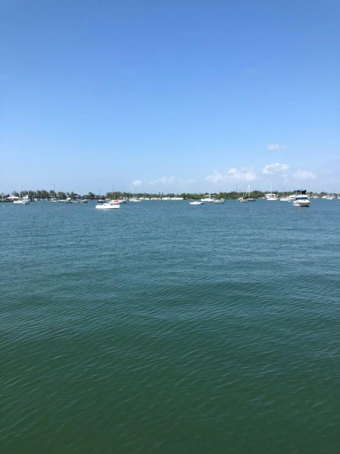 Tides Inn On The Bay Vacation Homes Bradenton Beach Exteriér fotografie